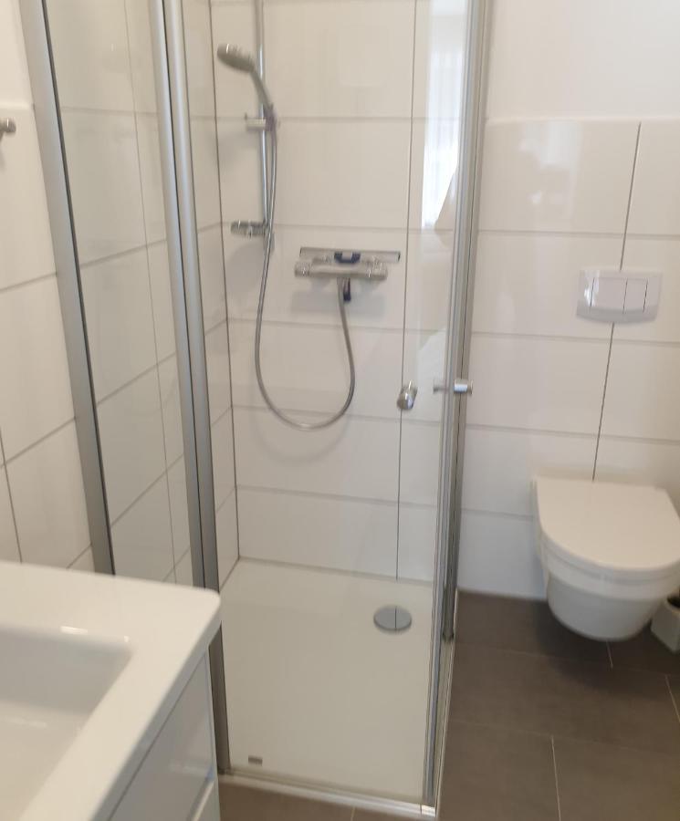 Maje Am Alten Binnenhafen Emden